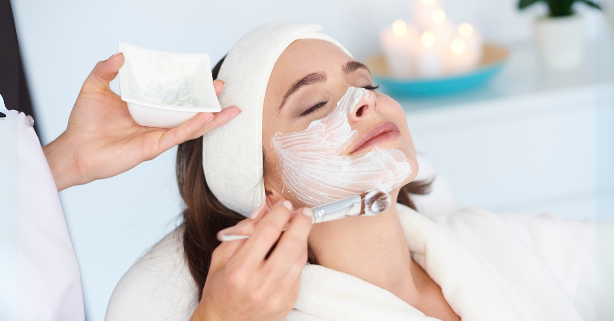 Facial Services in Peshawar at Derma Glow